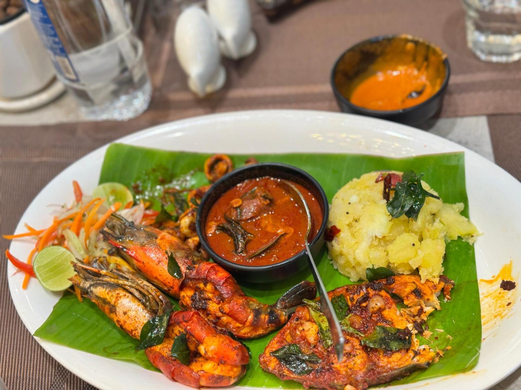 Jaladarshini Lakeside Gardens Bed and Breakfast Kollam Exterior foto